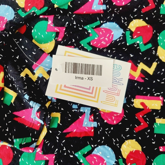 NWT LulaRoe Irma Geometric Tunic Top Short Sleeve XS - Picture 5 of 8